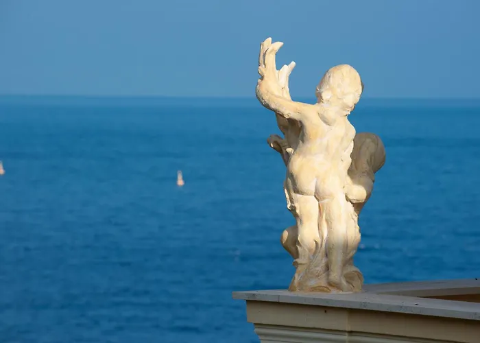 Cap D'ail - Seafront Luxury Penthouse Few Minutes From Monaco דירה